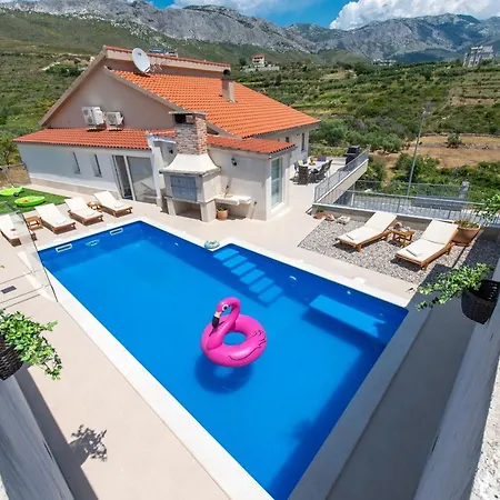 Amore Villa *